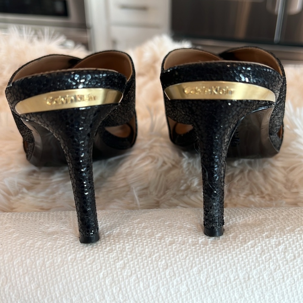 🎉Host Pick🎉Calvin Klein Womens Black High Heel Open Toe Slide Sandal - Size 9 - Picture 4 of 13
